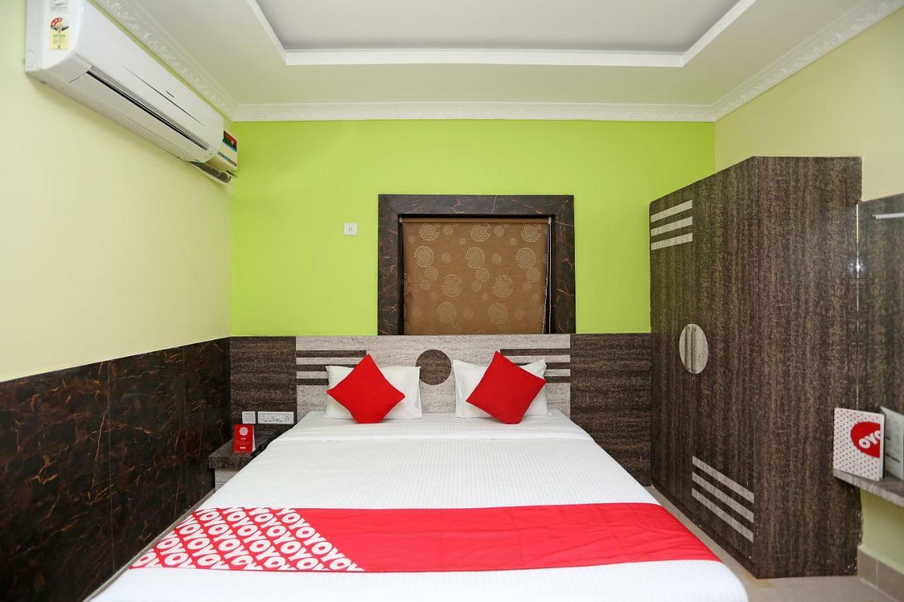 Oyo 24317 Aditya Guest House 3 Бхубанешвар Екстер'єр фото